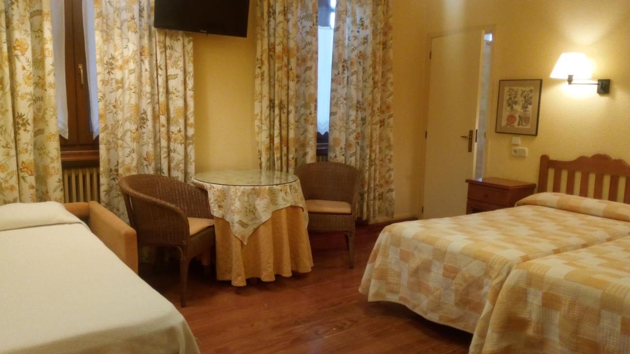 Hostal Casa Sario Jaurrieta Dış mekan fotoğraf