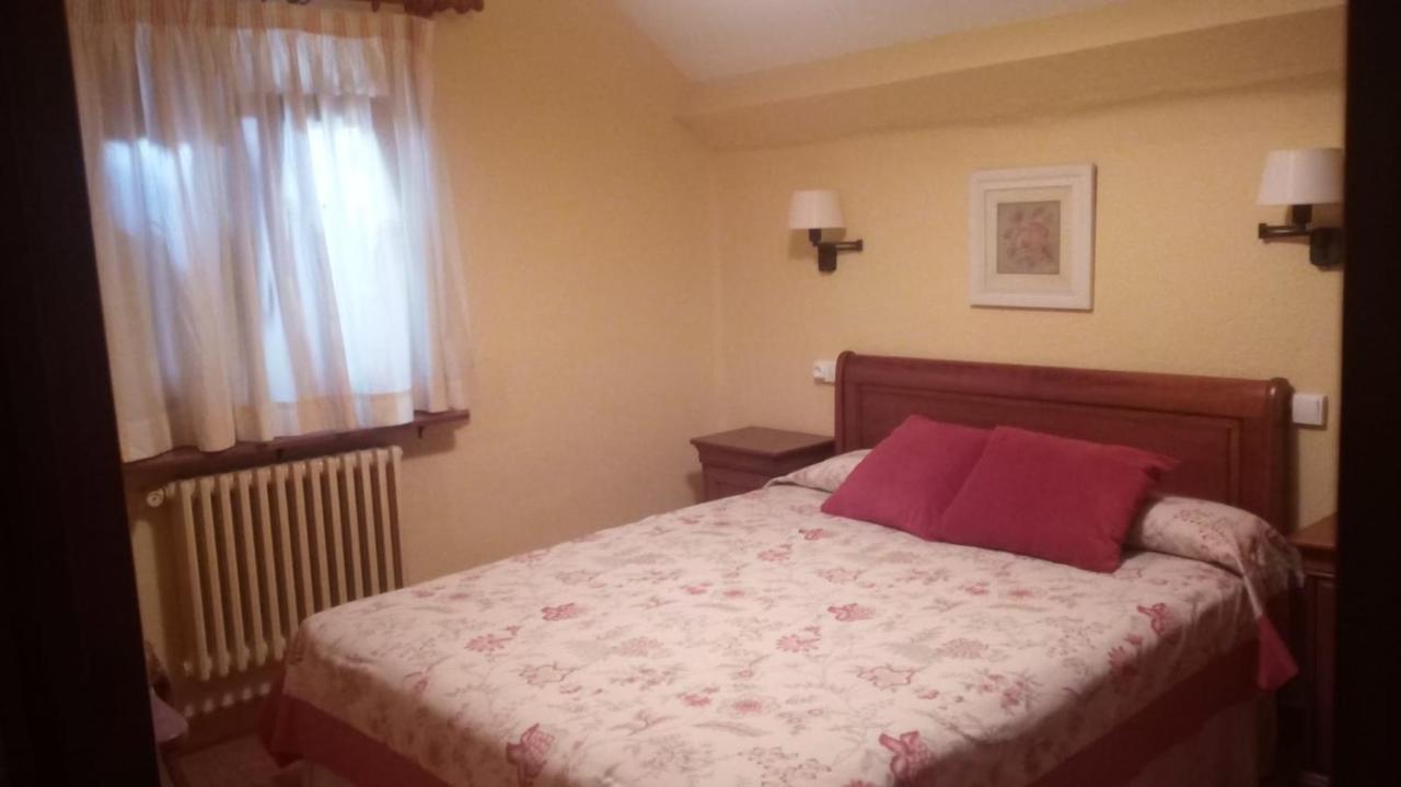 Hostal Casa Sario Jaurrieta Dış mekan fotoğraf