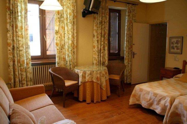 Hostal Casa Sario Jaurrieta Oda fotoğraf